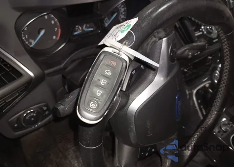 2013 Ford Escape Titanium из США, поврежденный, VIN 1FMCU0J97DUA83404